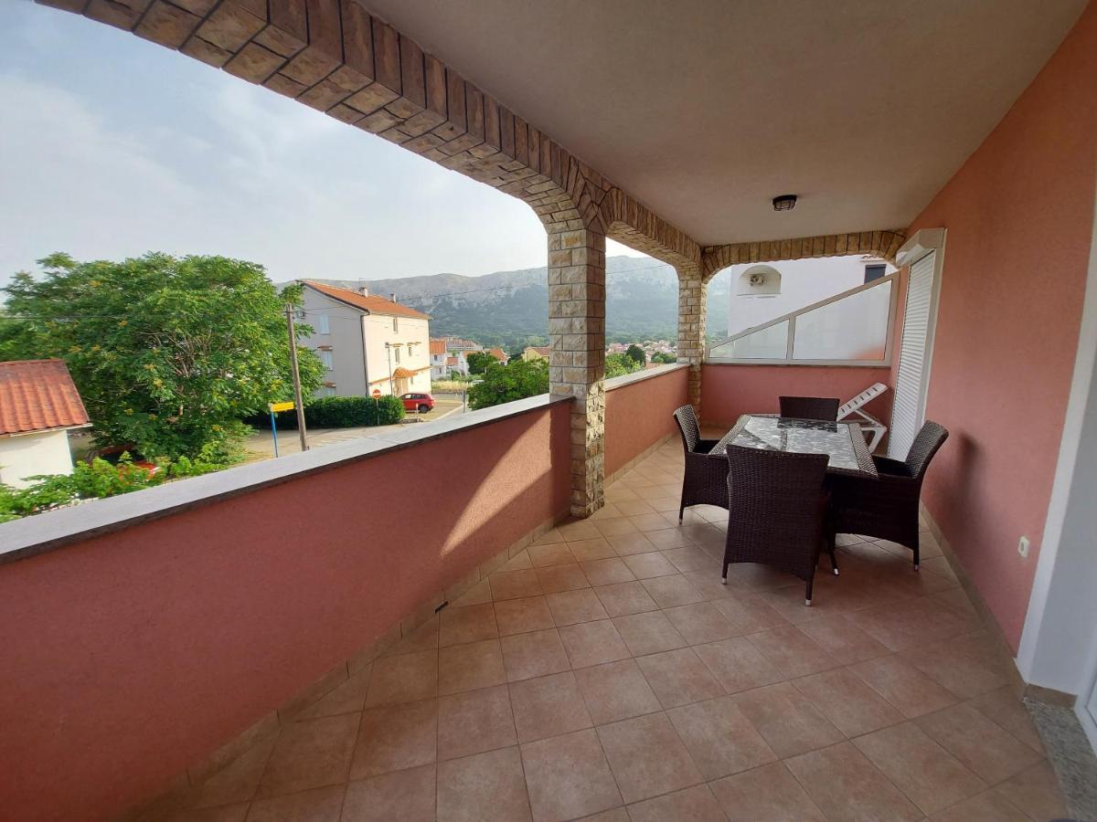 Apartments & Rooms Nensi Baska  Bagian luar foto