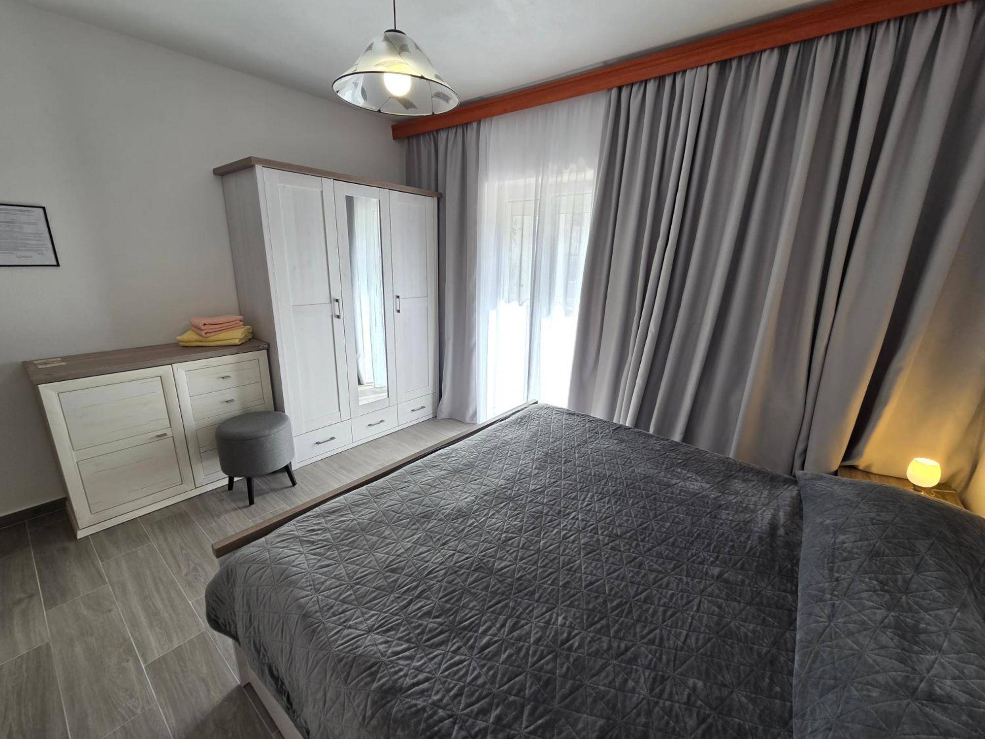 Apartments & Rooms Nensi Baska  Bagian luar foto