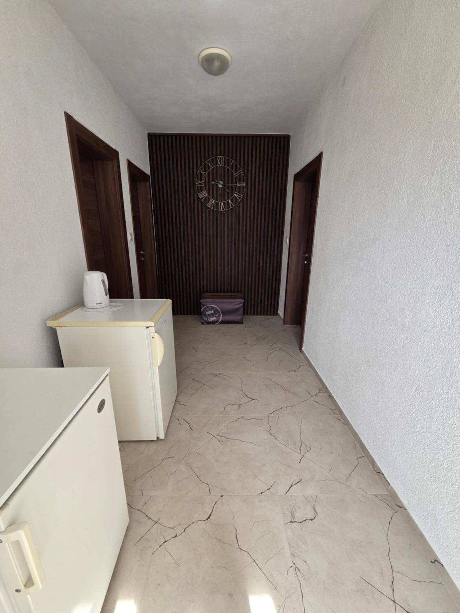 Apartments & Rooms Nensi Baska  Bagian luar foto