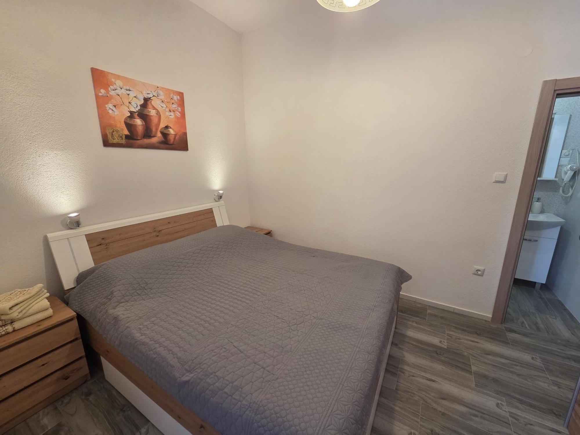 Apartments & Rooms Nensi Baska  Bagian luar foto