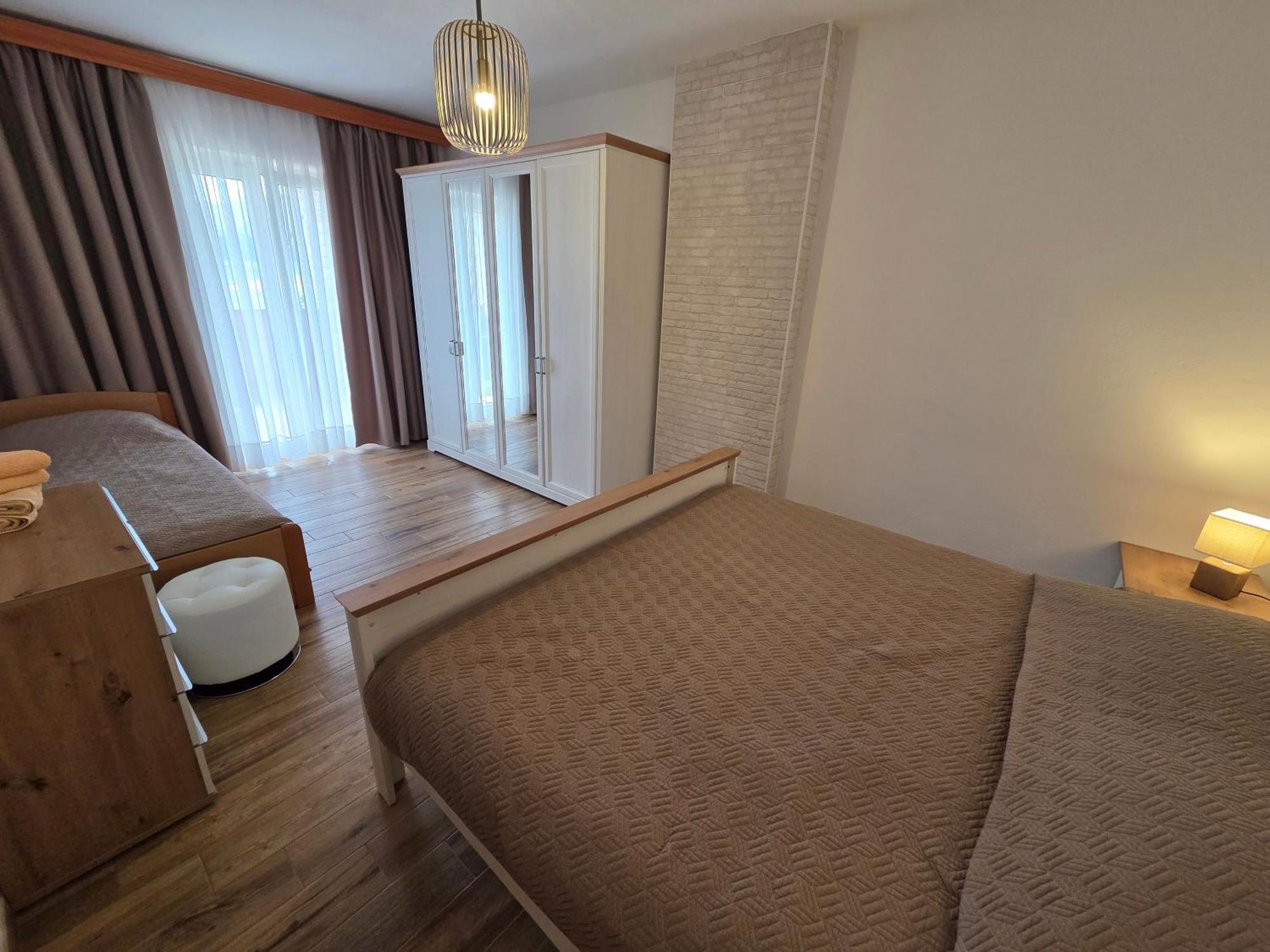 Apartments & Rooms Nensi Baska  Bagian luar foto