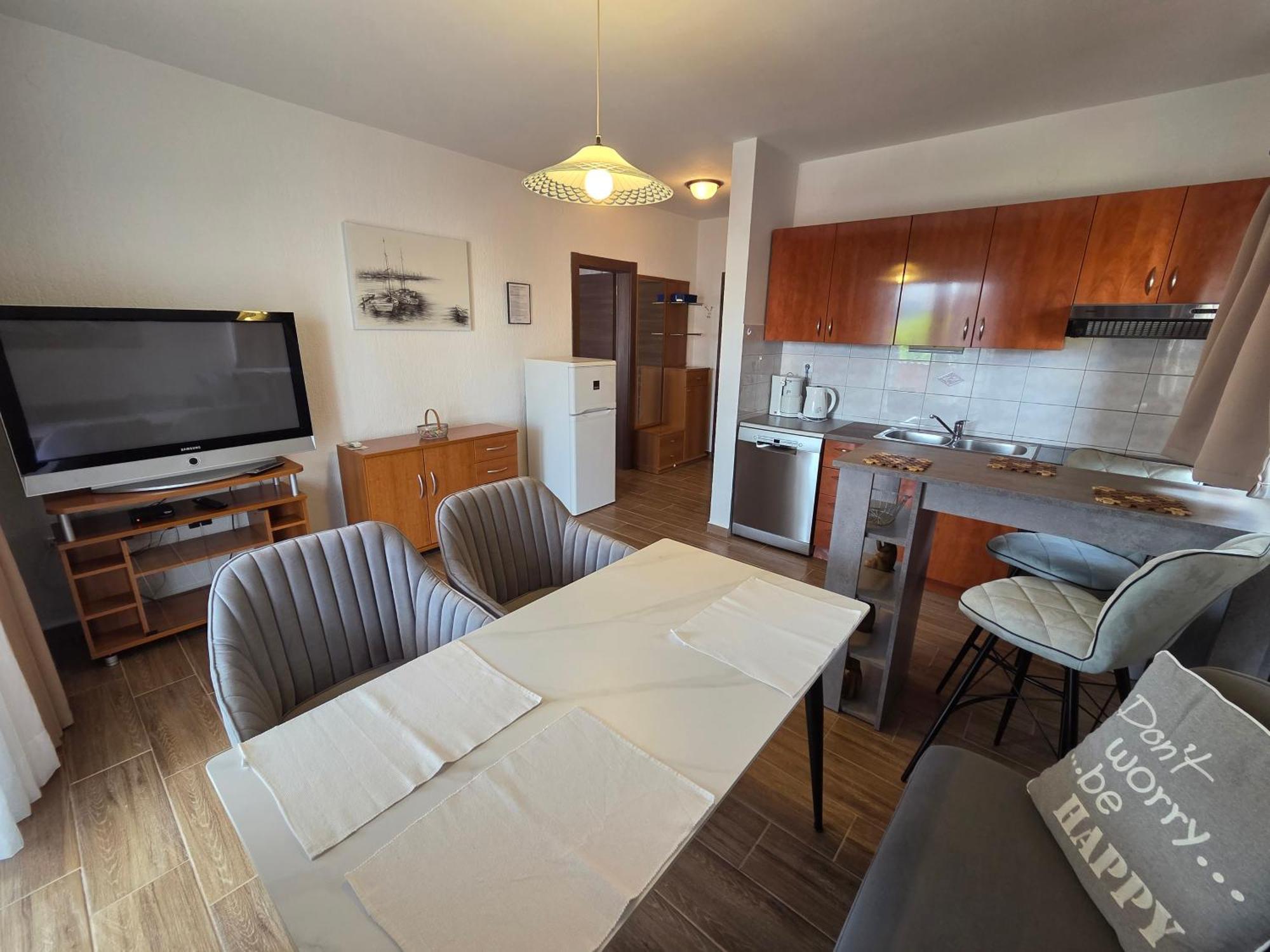 Apartments & Rooms Nensi Baska  Bagian luar foto